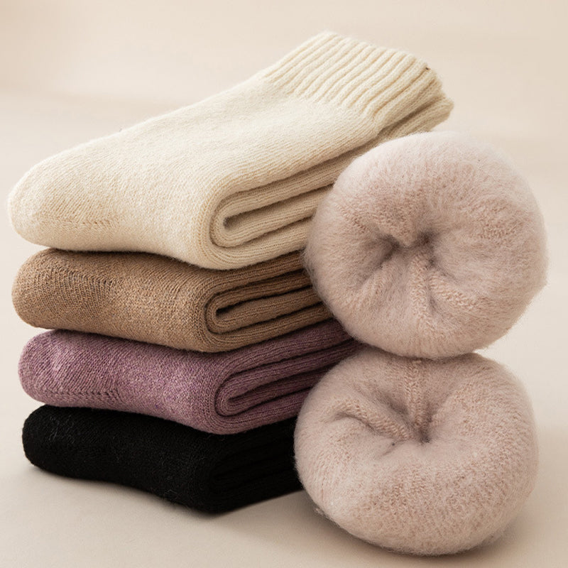 CozyCloud™ - Wrap Your Feet in Warmth All Winter Long