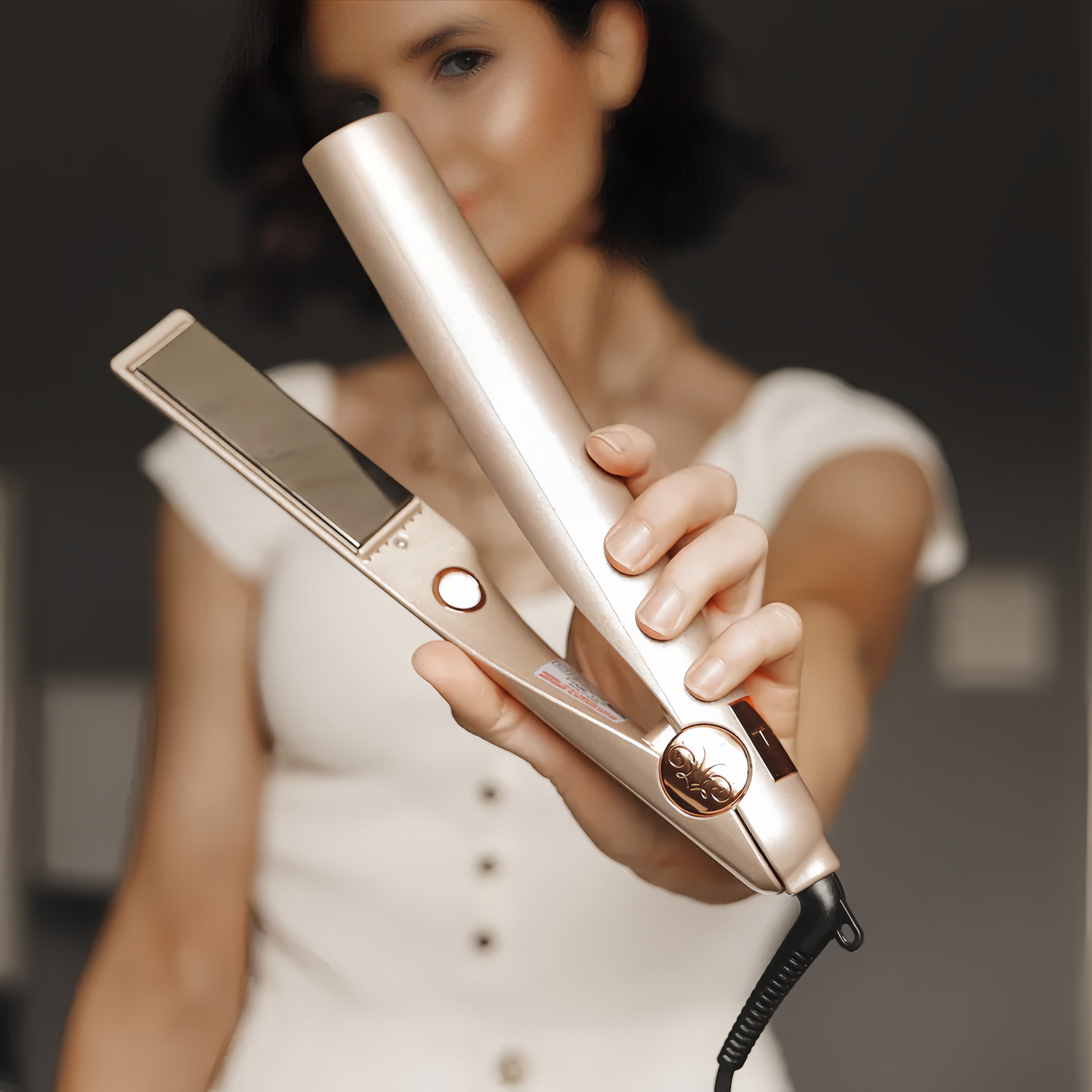 SilkGlide™ - Get Straight or Curly Hair in 60 Seconds | Hair Curling & Straightening Iron