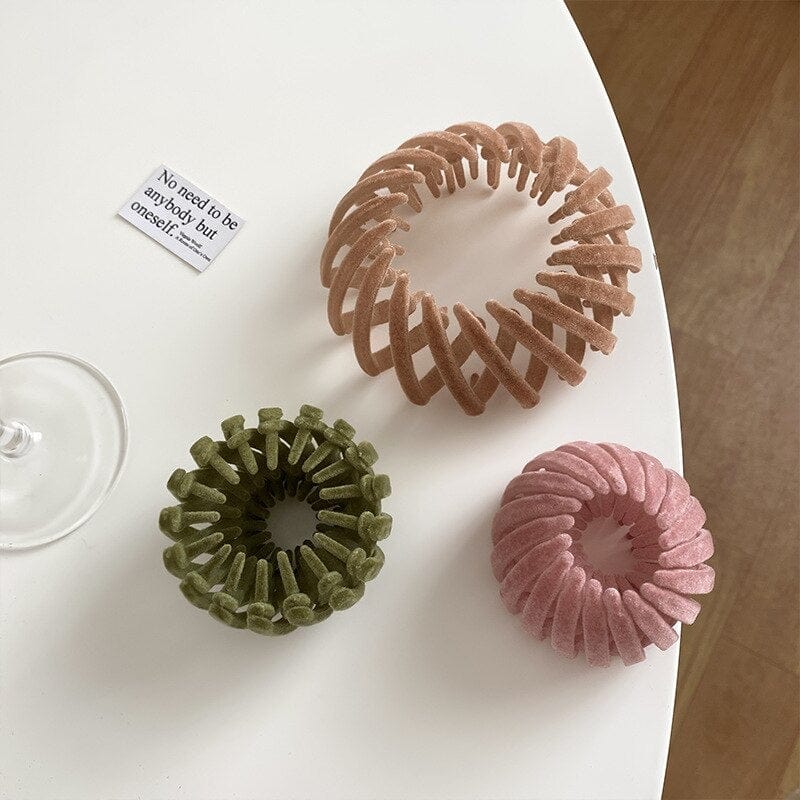 StyleHold Pro™ - Korean-Inspired Hair Clips That Hold All Day (+ FREE Annual Planner | 50 pages)