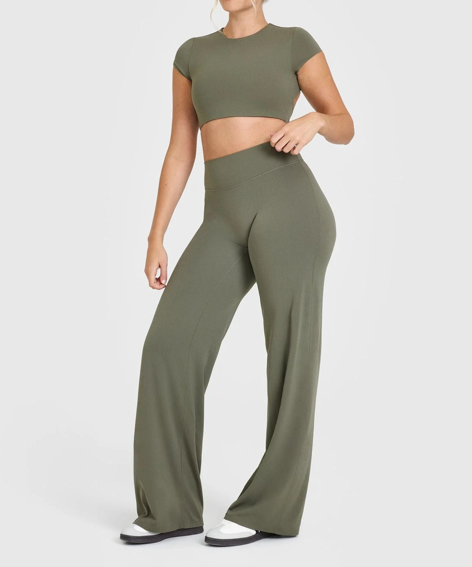 FlowFit Elite™ - Look Effortlessly Chic While Feeling Cloud-Soft (+ FREE Mystery bonus)