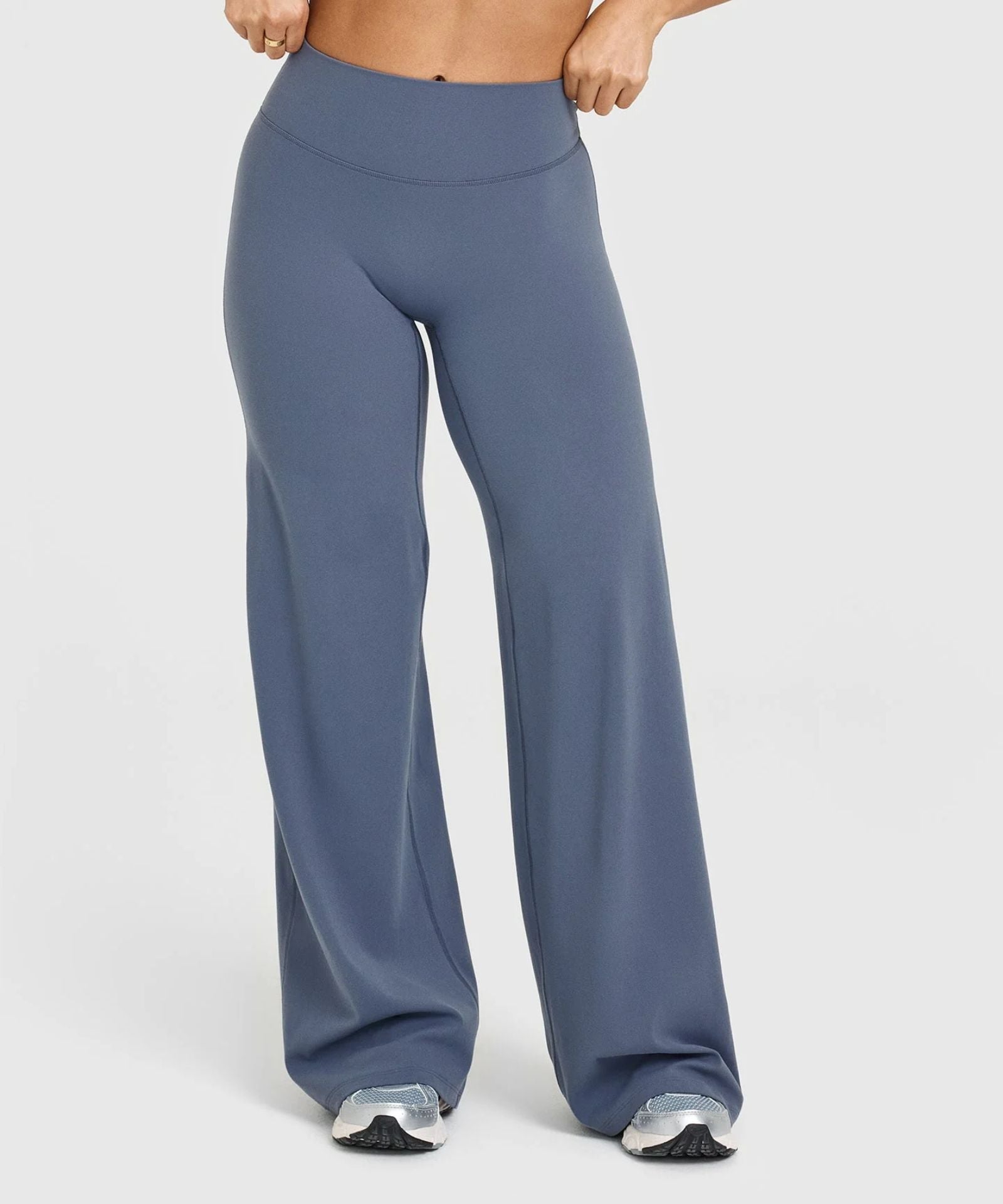 FlowFit Elite™ - Look Effortlessly Chic While Feeling Cloud-Soft (+ FREE Mystery bonus)