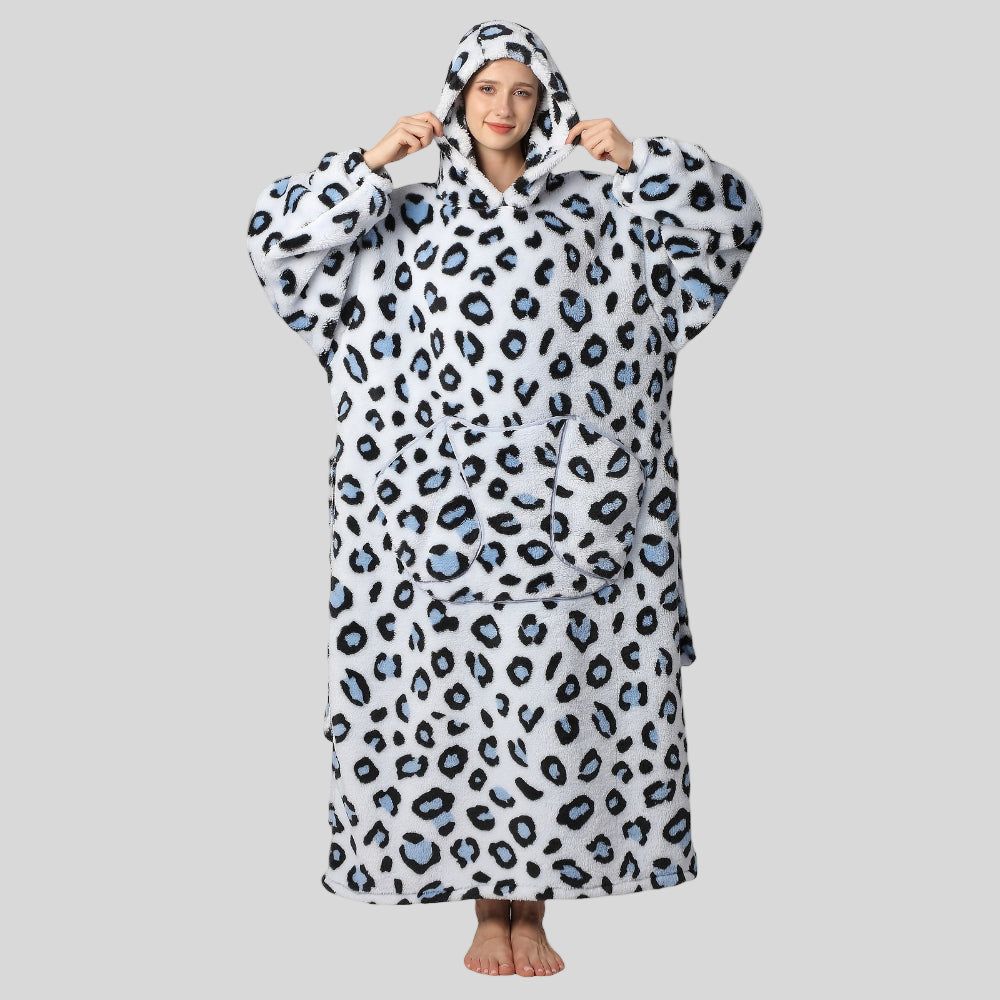 Women’s Oversized Warm Blanket Hoodie - Cozy Christmas Wearable