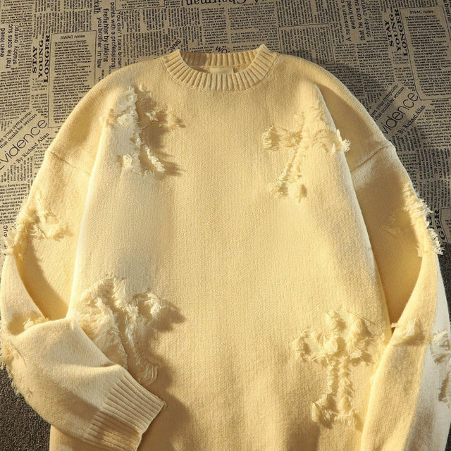 Ladies knitted sweater with torn details | Round neck, long sleeves, casual fit