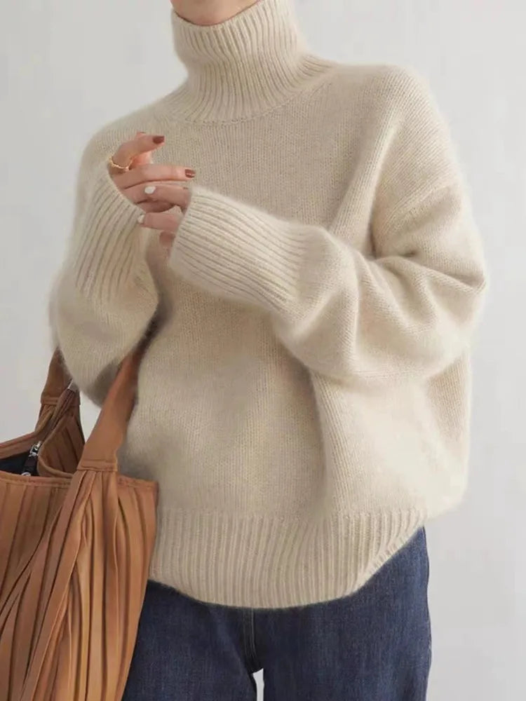 Ladies oversized turtleneck | Casual chic winter knitted sweater