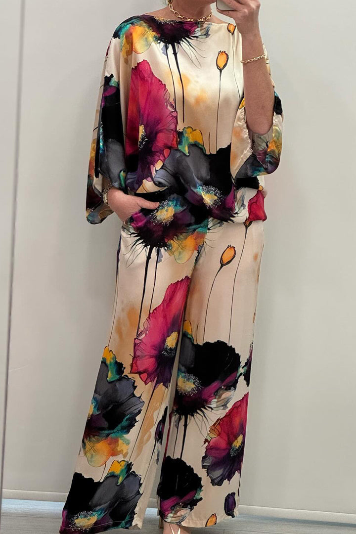 Ensemble with paisleyprint - stylish and versatile outfits set
