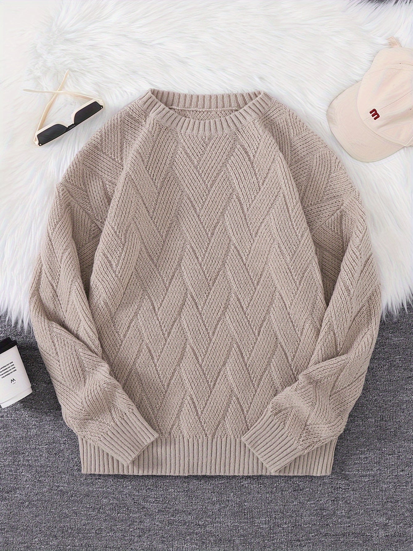 Men's knitted sweater | Herringbone pattern round neck pullover
