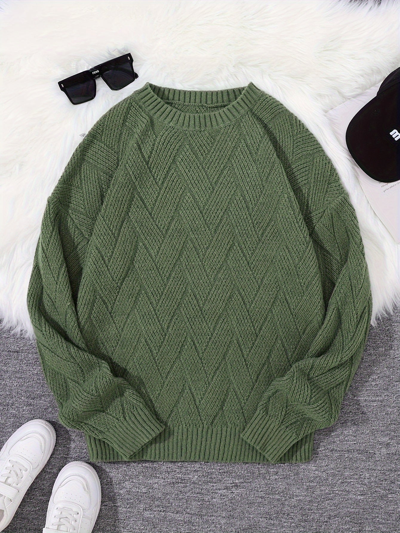 Men's knitted sweater | Herringbone pattern round neck pullover