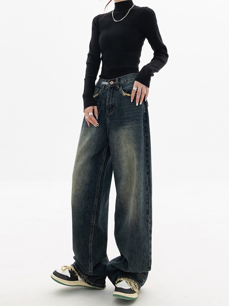 High -Waisted Jeans with wide legs - Vintage Wash Streetwear