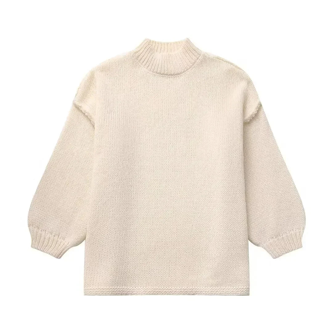 Oversized sweater with puffed sleeves - comfort and elegance