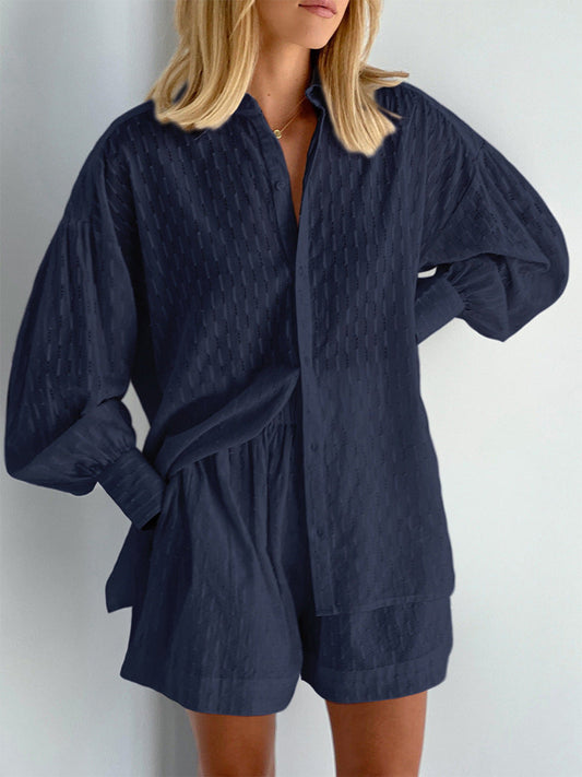 Set lightweight shirts and shorts for ultimate comfort